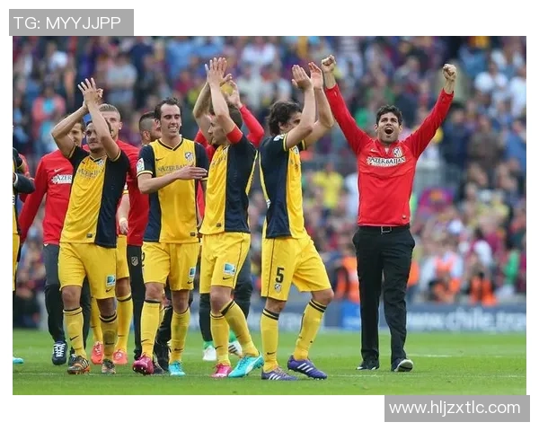 比勒费尔德与奥斯纳布的激烈对决揭示了德乙联赛的竞争魅力与球队实力较量 比勒费尔德与奥斯纳布的激烈对决揭示了德乙联赛的竞争魅力与球队实力较量